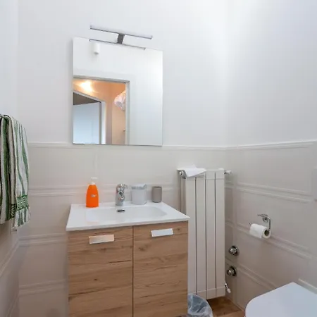 Awesome In Albagnano Di