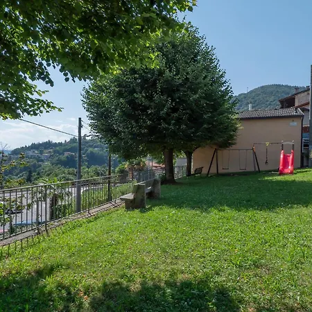 Cozy Home In Albagnano Di Bee With House Sea View Lejlighed Bee
