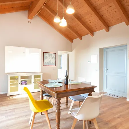 Apartamento Awesome In Albagnano Di