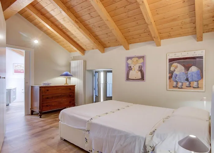 Awesome In Albagnano Di Bee