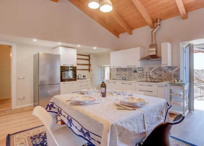 Awesome In Albagnano Di